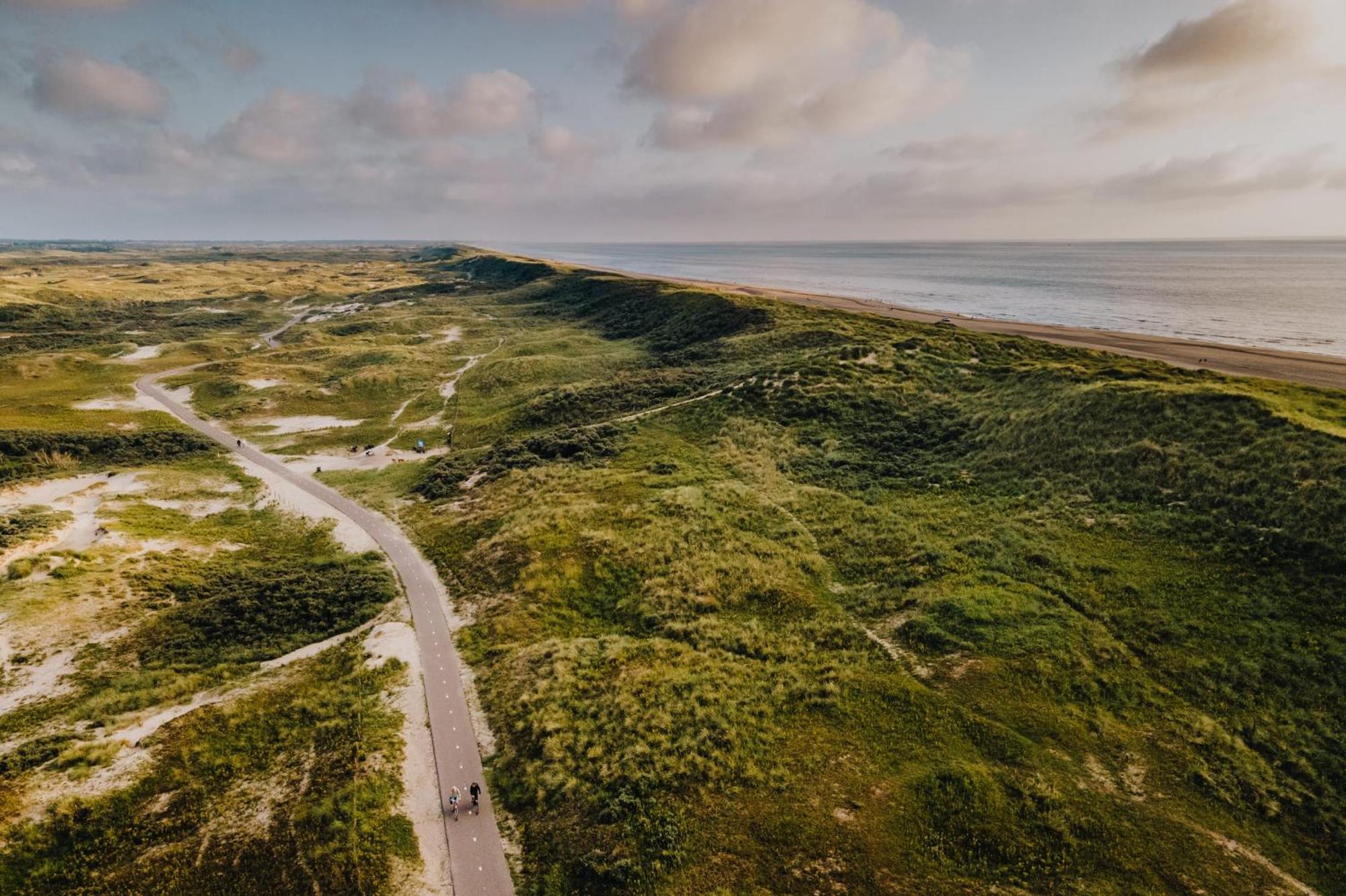 View With A Room Zandvoort With Private Parking Екстериор снимка