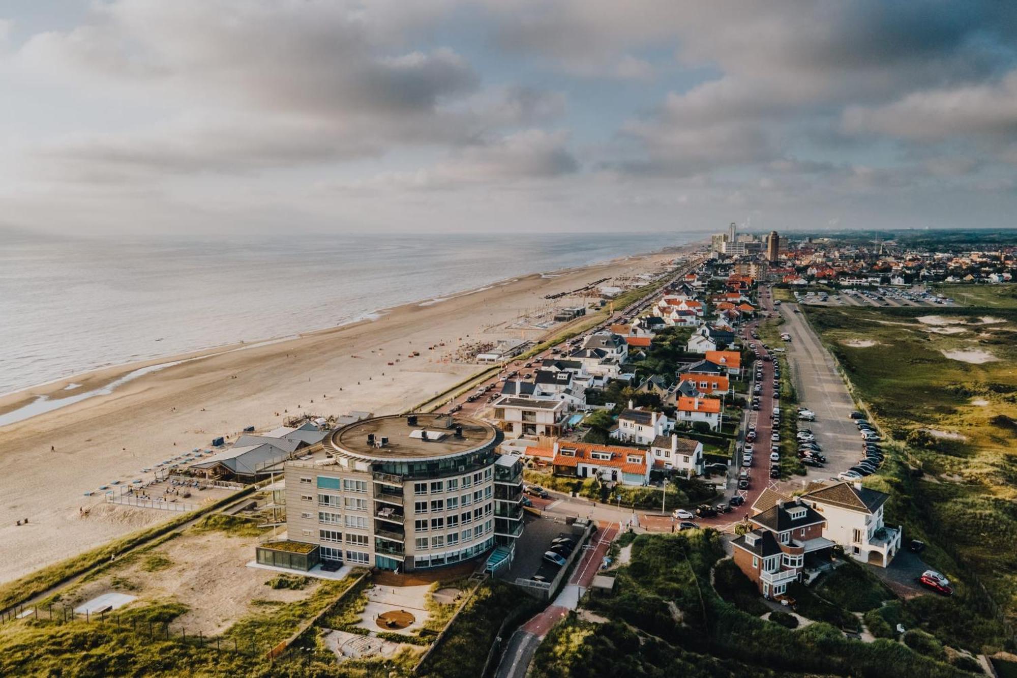 View With A Room Zandvoort With Private Parking Екстериор снимка