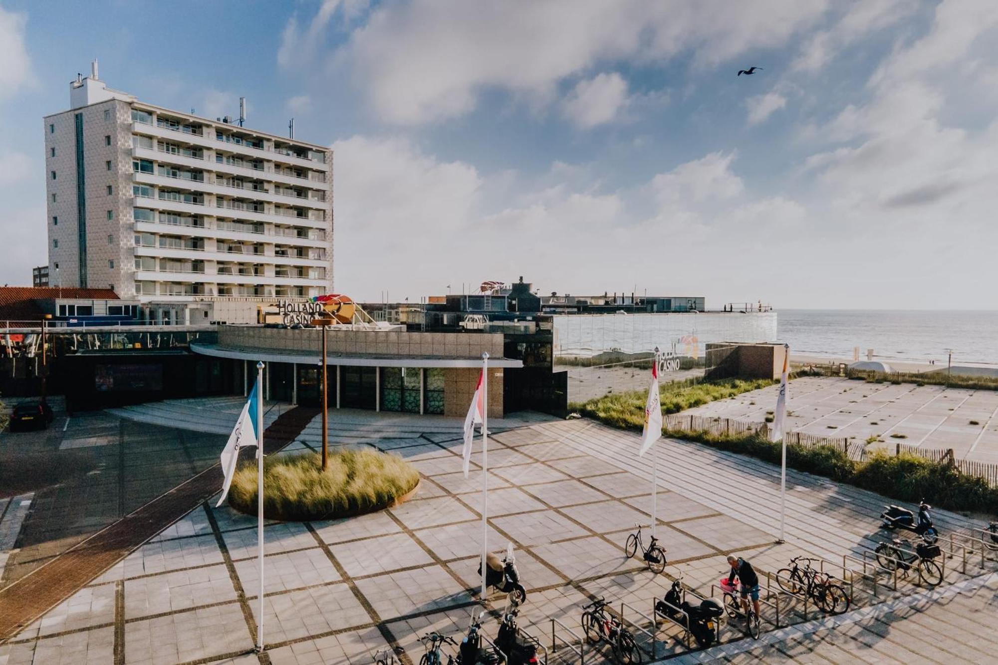View With A Room Zandvoort With Private Parking Екстериор снимка