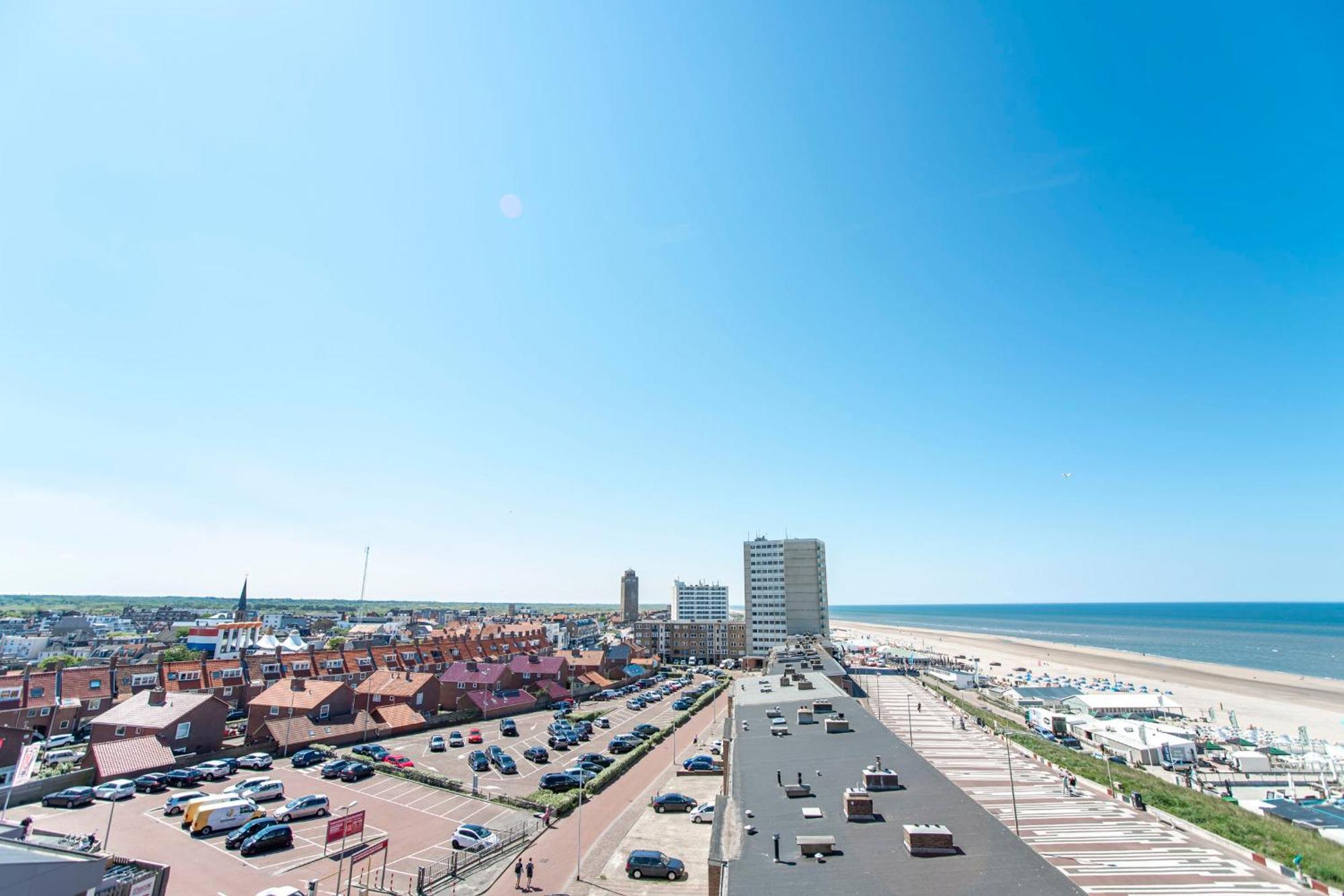 View With A Room Zandvoort With Private Parking Екстериор снимка