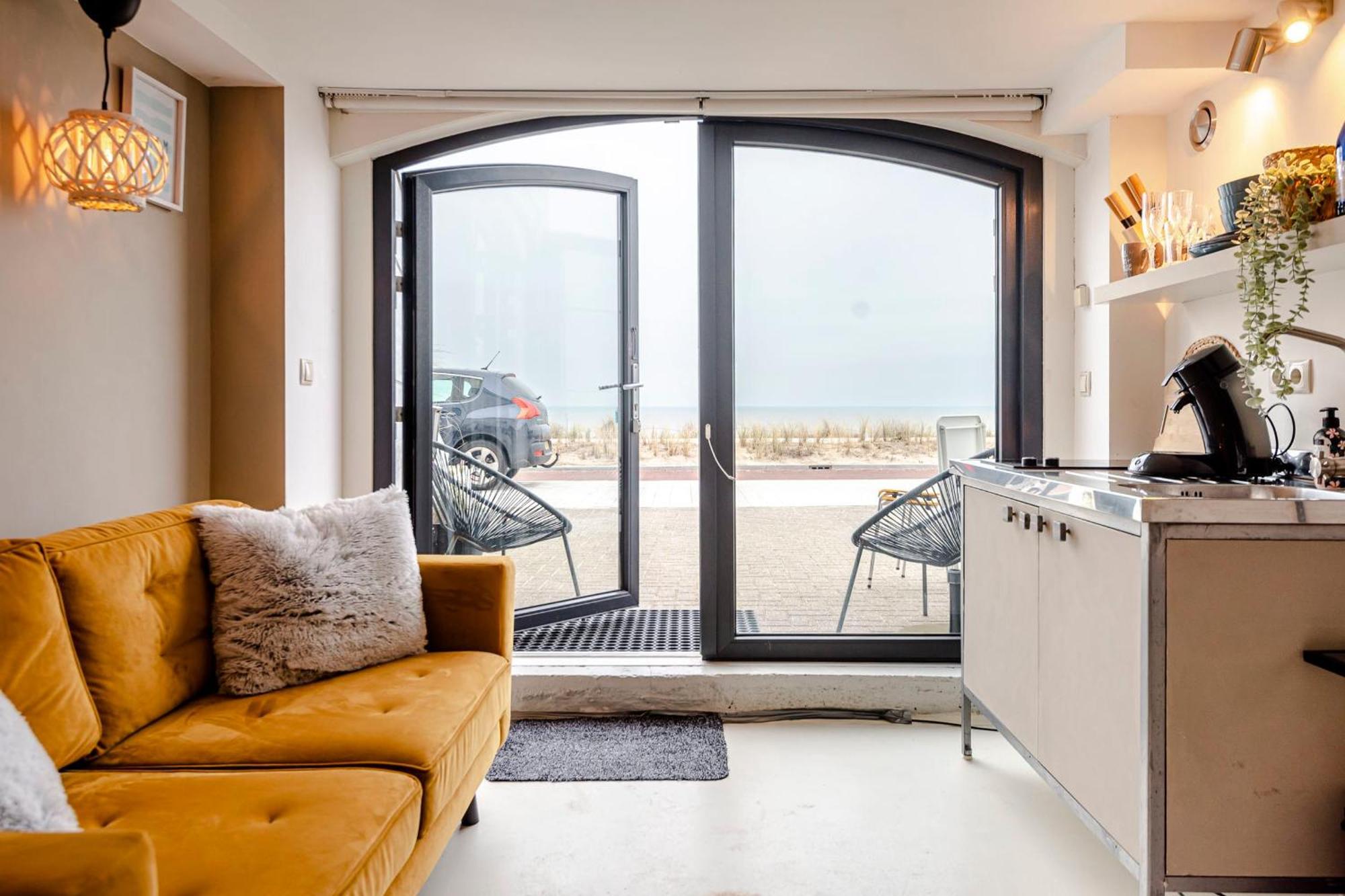 View With A Room Zandvoort With Private Parking Екстериор снимка