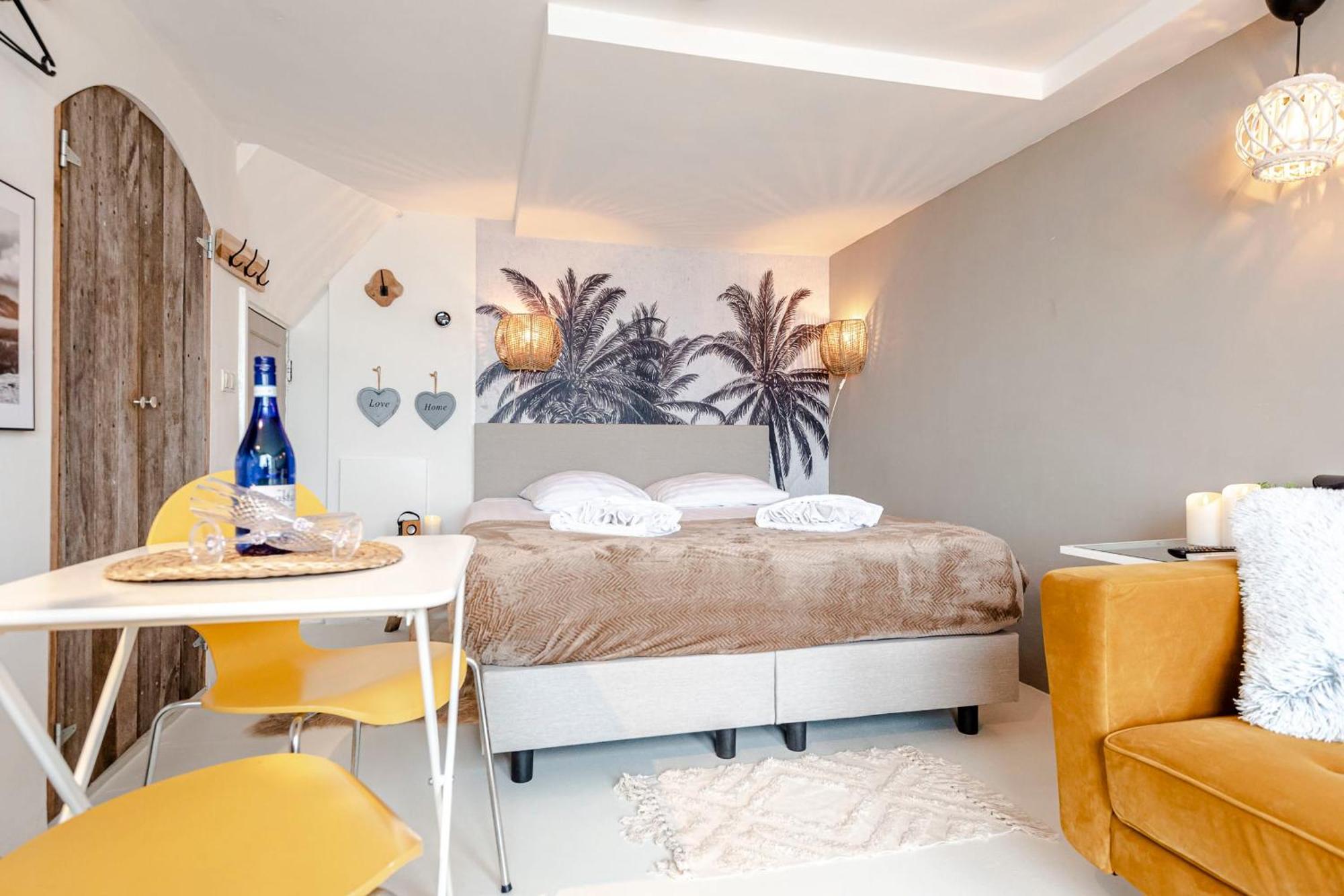 View With A Room Zandvoort With Private Parking Екстериор снимка